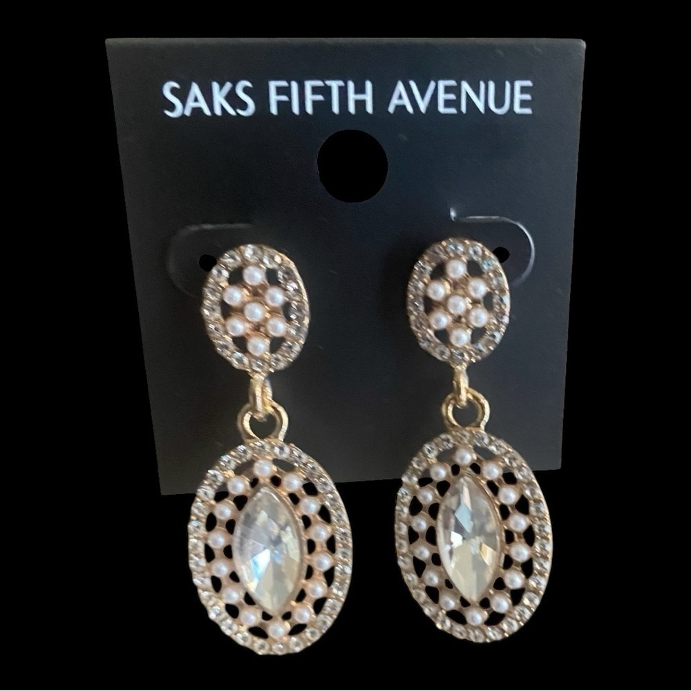 NWT-SAKS FIFTH AVENUE-GOLD TONE DANGLE EARRINGS